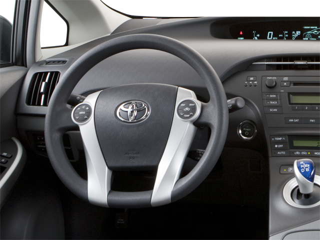 2011 Toyota Prius Two photo 2