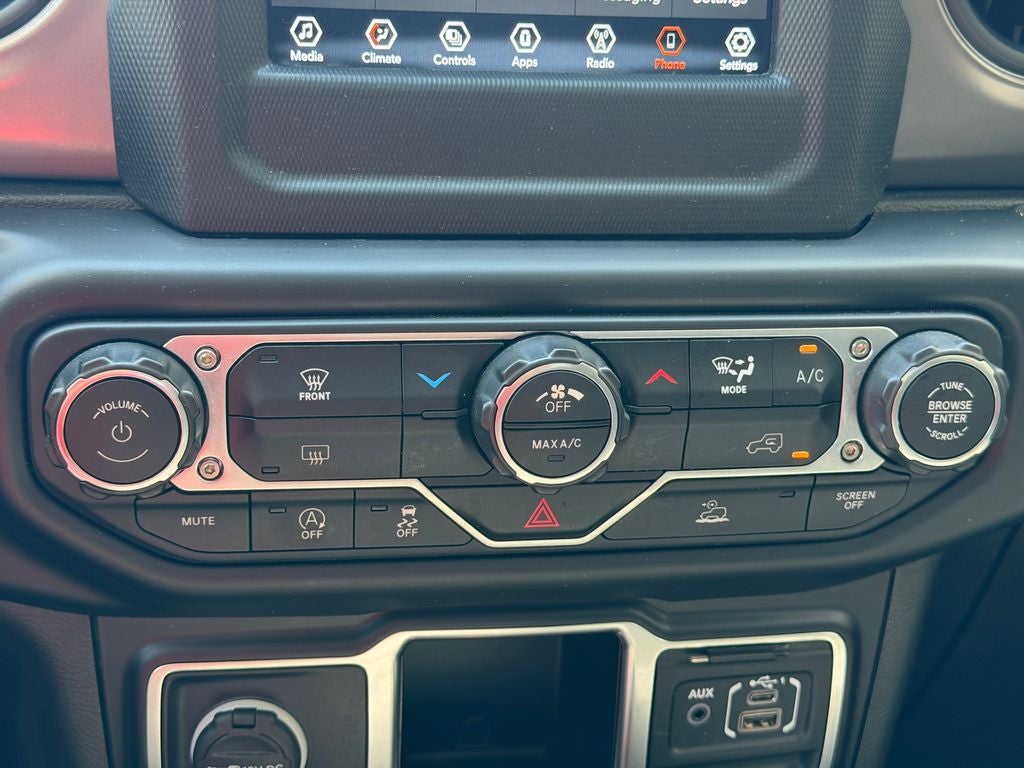 2022 Jeep Gladiator Willys