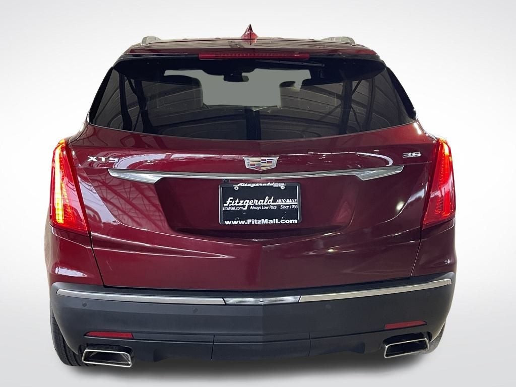 2017 Cadillac XT5 Luxury