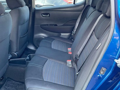 2022 Nissan Leaf SV Plus