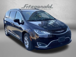 2017 Chrysler Pacifica Touring L Plus