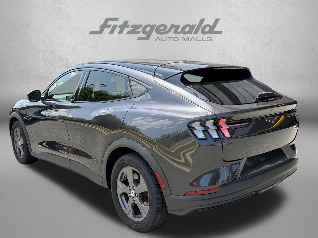 2022 Ford Mustang Mach-E Select