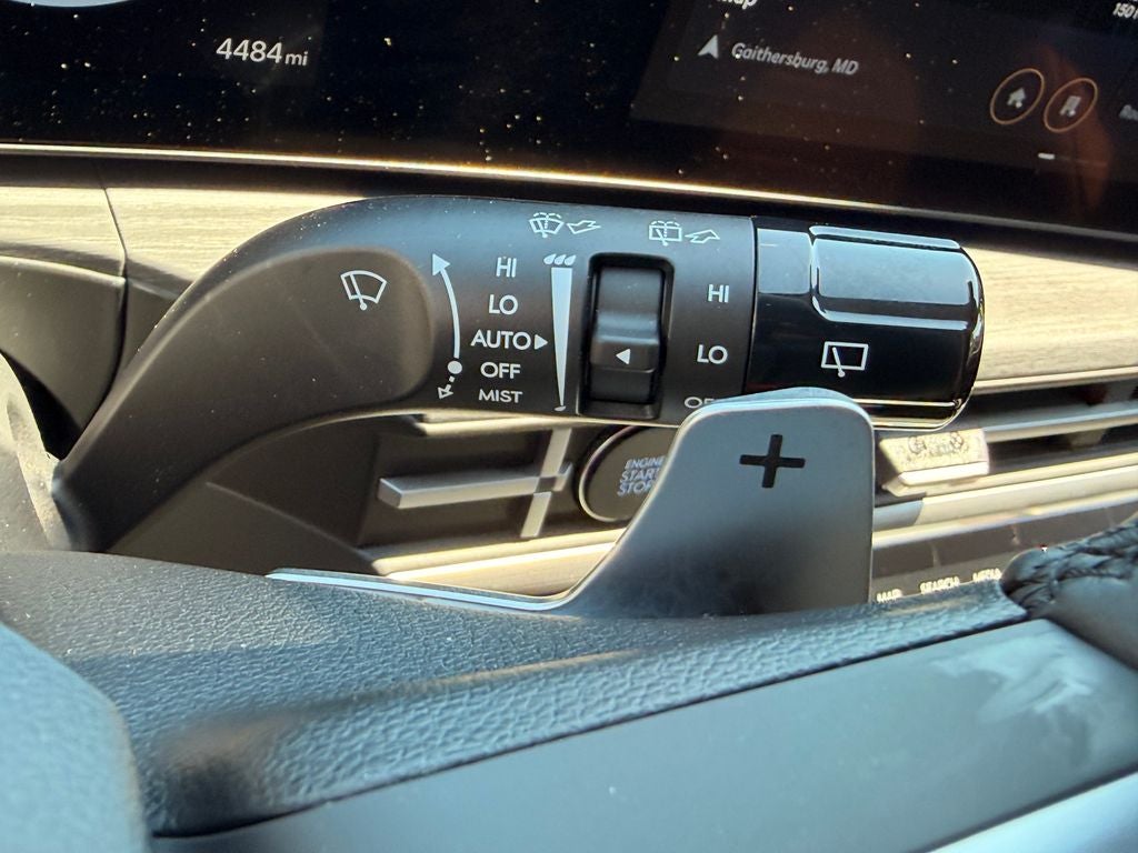 2025 Hyundai Santa Fe Hybrid Limited