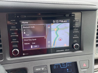 2018 Toyota Sienna XLE 8 Passenger