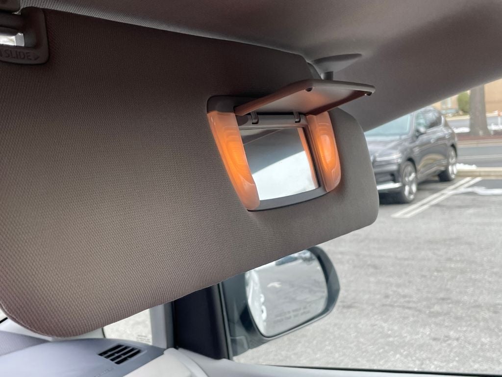 2018 Toyota Sienna XLE 8 Passenger