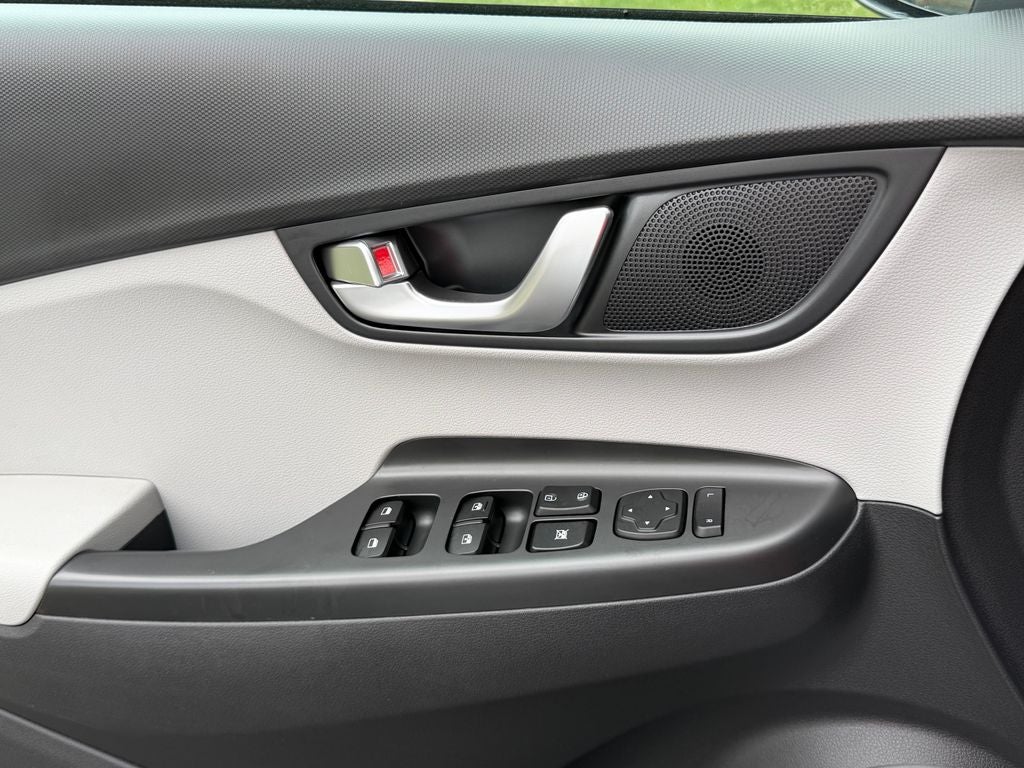 2023 Hyundai Kona Electric SE