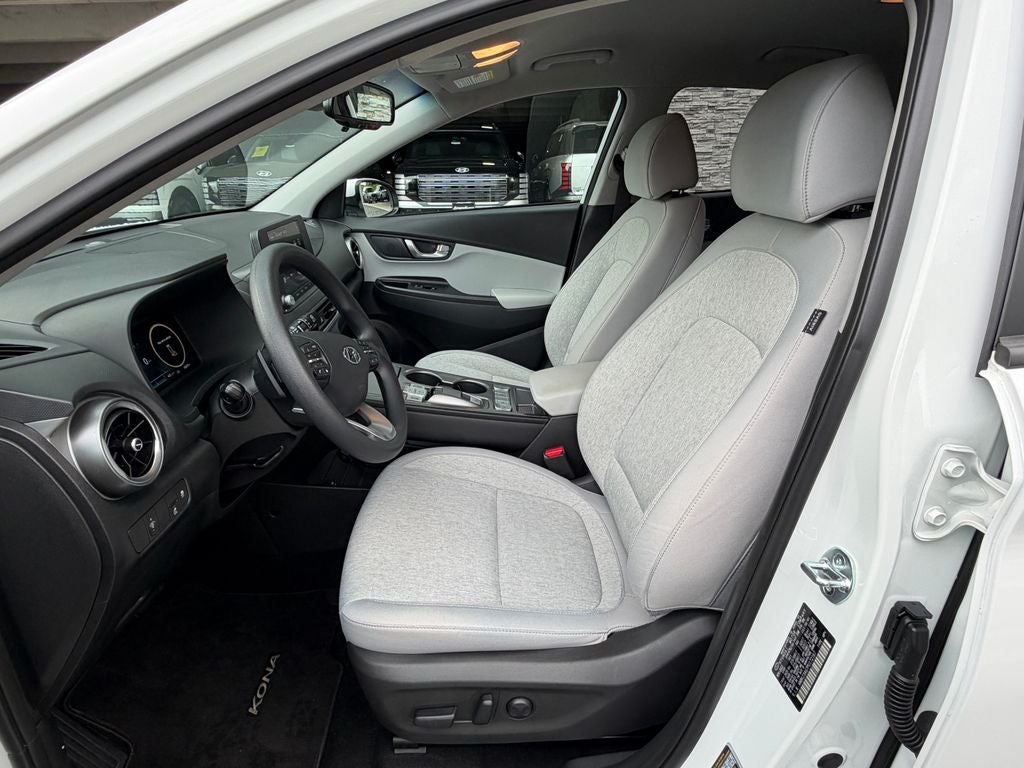 2023 Hyundai Kona Electric SE