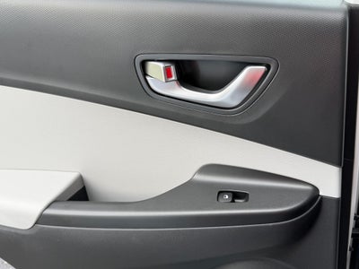 2023 Hyundai Kona Electric SE