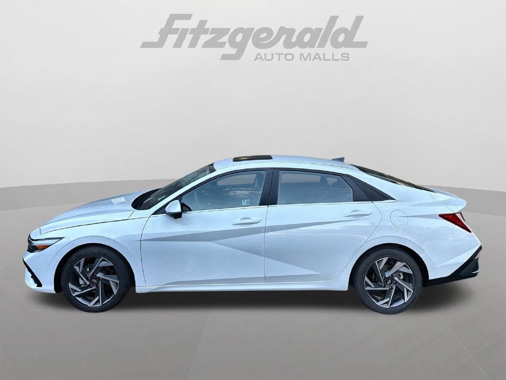 2024 Hyundai Elantra Limited