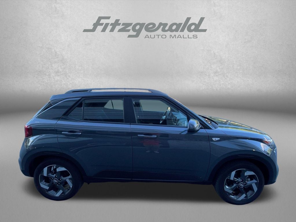 2025 Hyundai Venue SEL