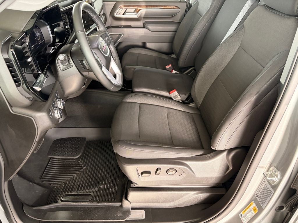 2025 GMC Sierra HD SLE