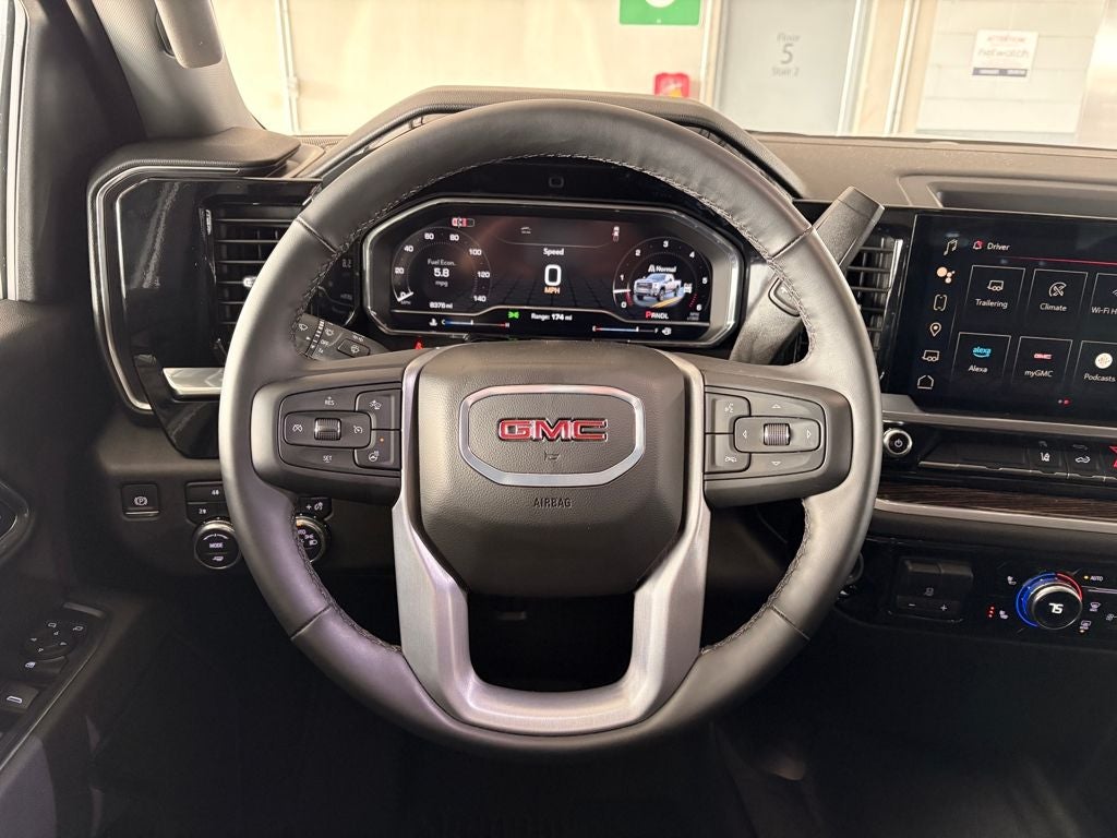 2025 GMC Sierra HD SLE