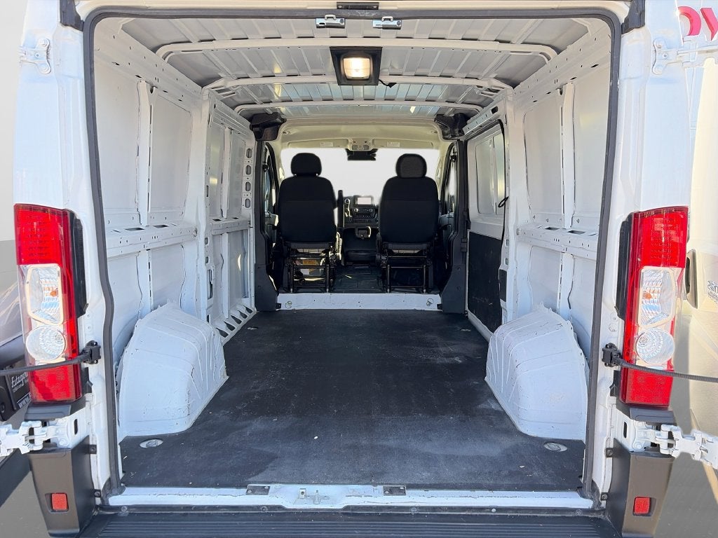2023 RAM ProMaster 2500 Base