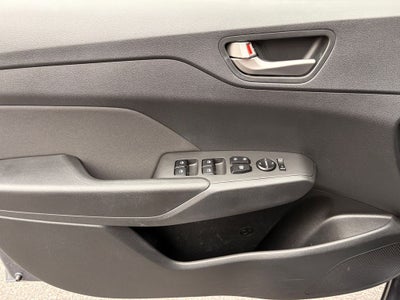 2019 Hyundai Accent SE