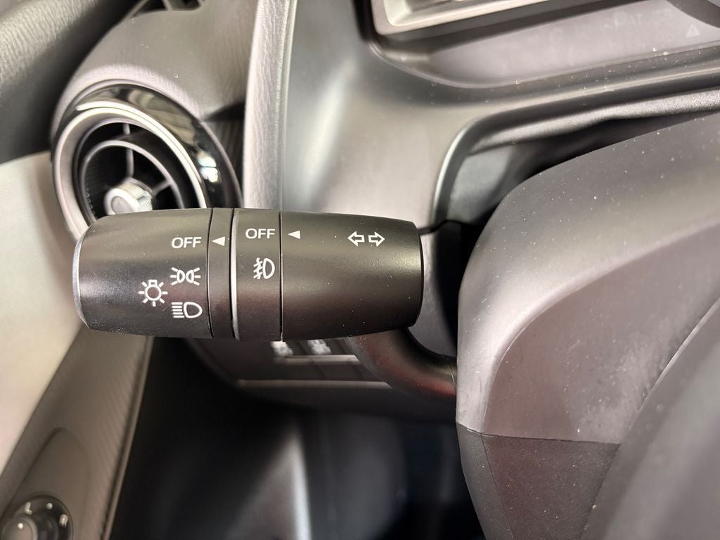 2019 Toyota Yaris LE