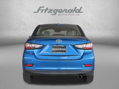 2019 Toyota Yaris LE