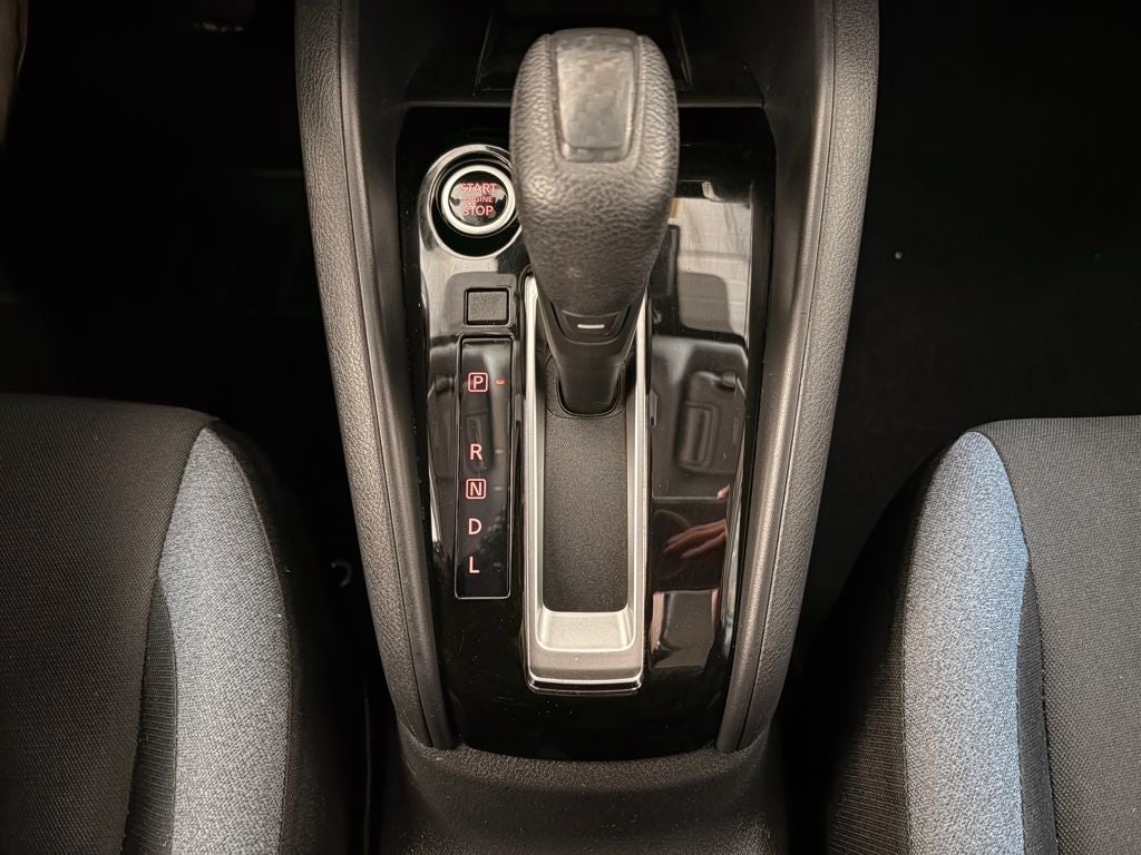 2023 Nissan Versa 1.6 SV