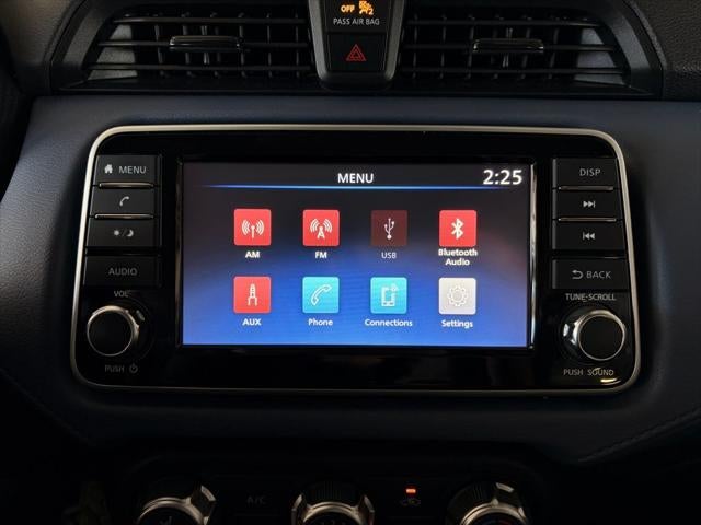 2023 Nissan Versa 1.6 SV