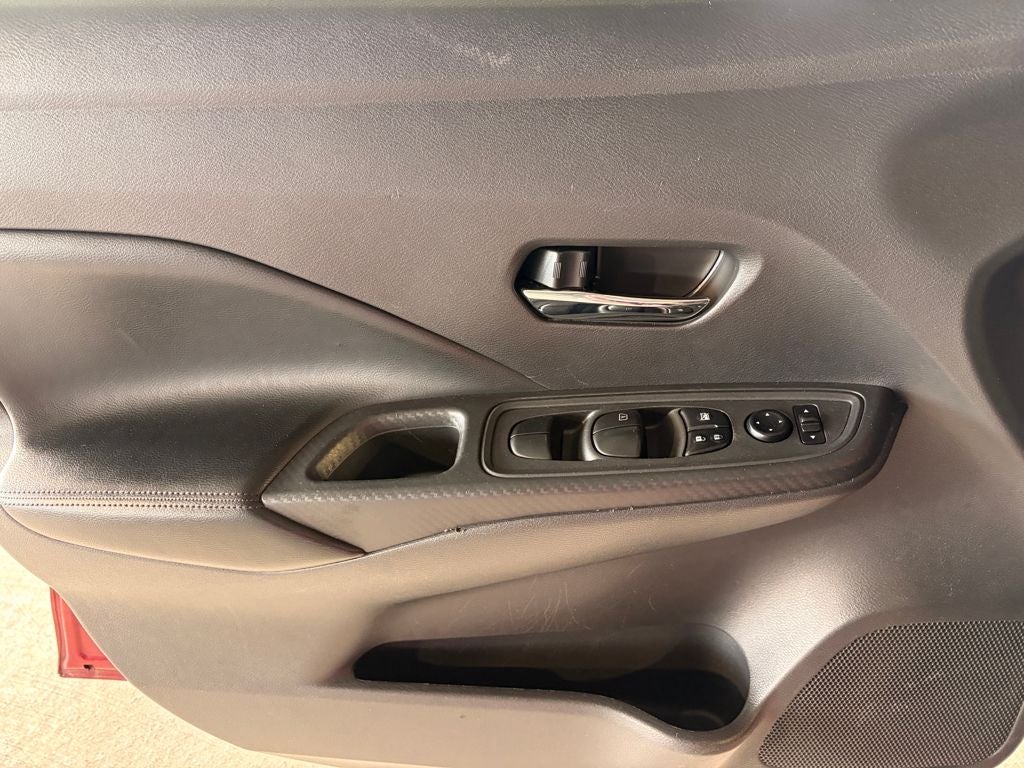 2020 Nissan Versa 1.6 SV