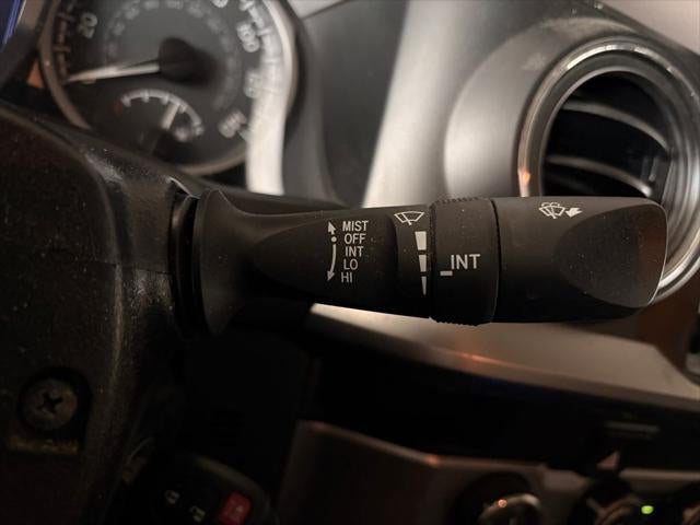 2022 Toyota TACOMA SR5 SR5