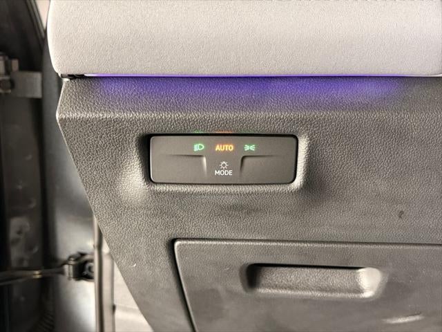 2025 Volkswagen Tiguan 2.0T SE R-Line Black