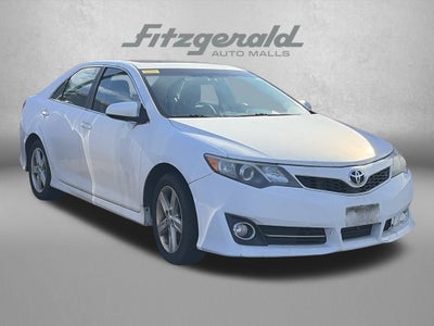2014 Toyota CAMRY SE