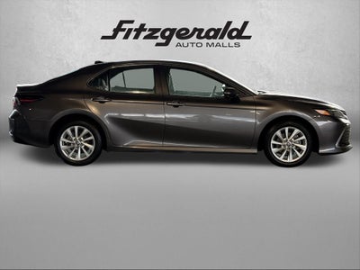 2024 Toyota CAMRY LE
