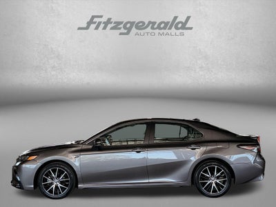 2024 Toyota CAMRY SE