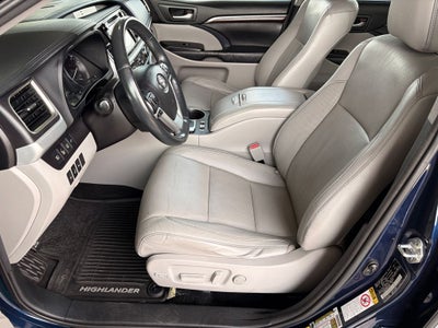 2016 Toyota Highlander Limited Platinum V6