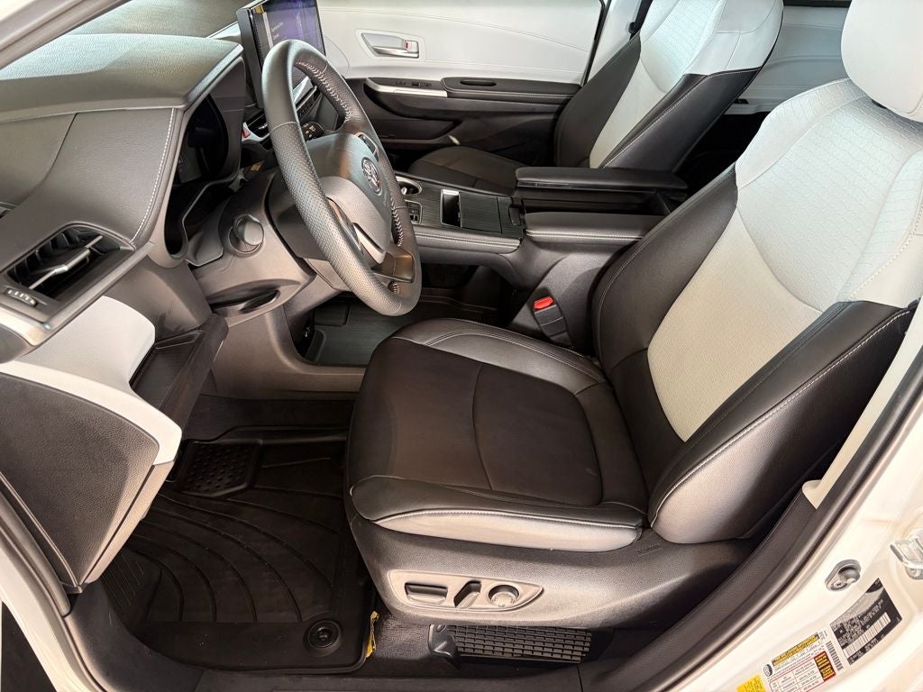 2025 Toyota SIENNA XSE AWD XSE 7 Passenger