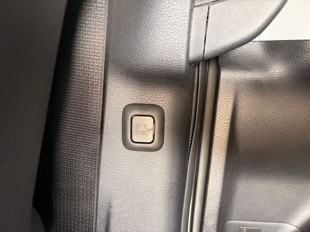 2025 Toyota SIENNA XSE AWD XSE 7 Passenger