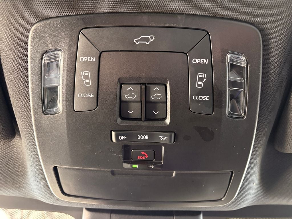 2025 Toyota SIENNA XSE AWD XSE 7 Passenger