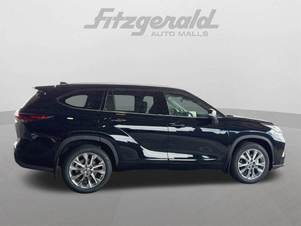 2026 Toyota Highlander Limited