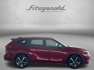 2022 Toyota Highlander XSE