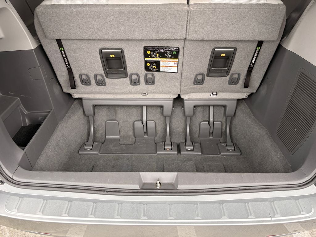 2020 Toyota Sienna L 7 Passenger