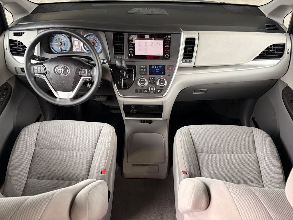 2020 Toyota Sienna L 7 Passenger