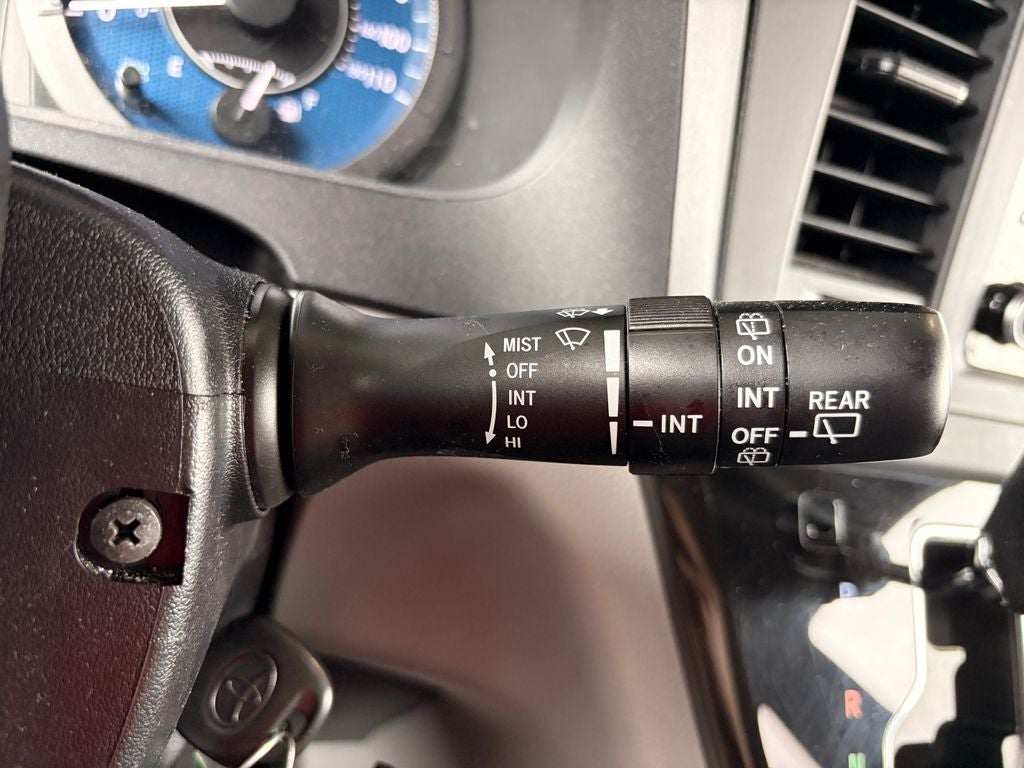 2020 Toyota Sienna L 7 Passenger