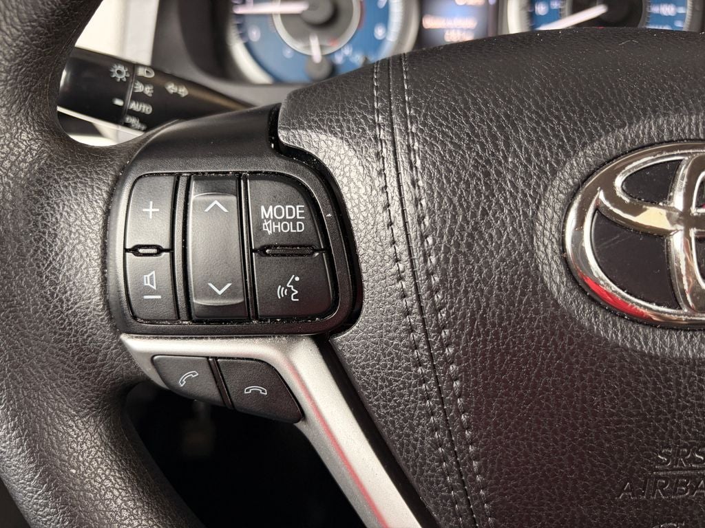 2020 Toyota Sienna L 7 Passenger