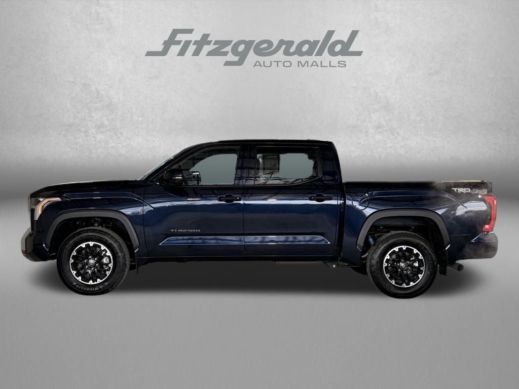 2025 Toyota TUNDRA 4X4 SR5
