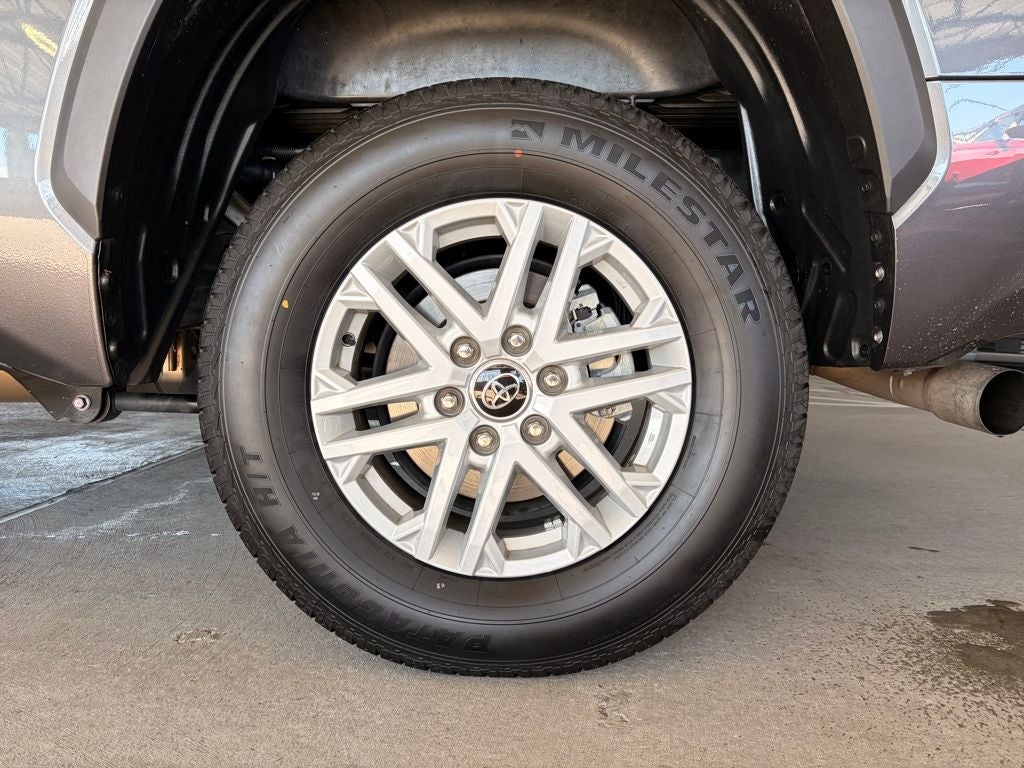 2023 Toyota TUNDRA 4X4 SR5