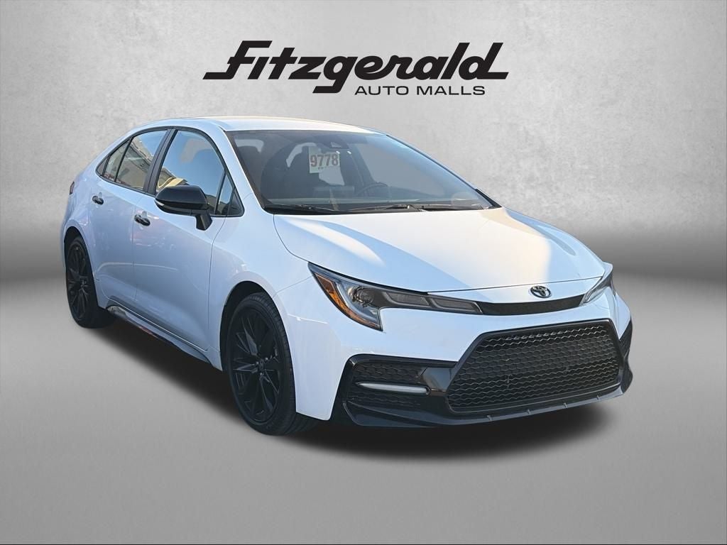 2022 Toyota COROLLA SE Nightshade
