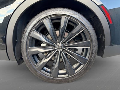 2026 Toyota Toyota Crown Nightshade