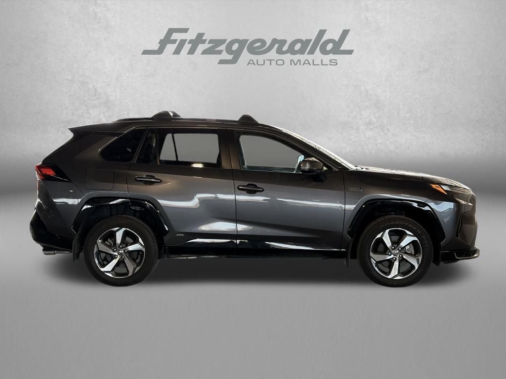 2024 Toyota RAV4 Prime SE