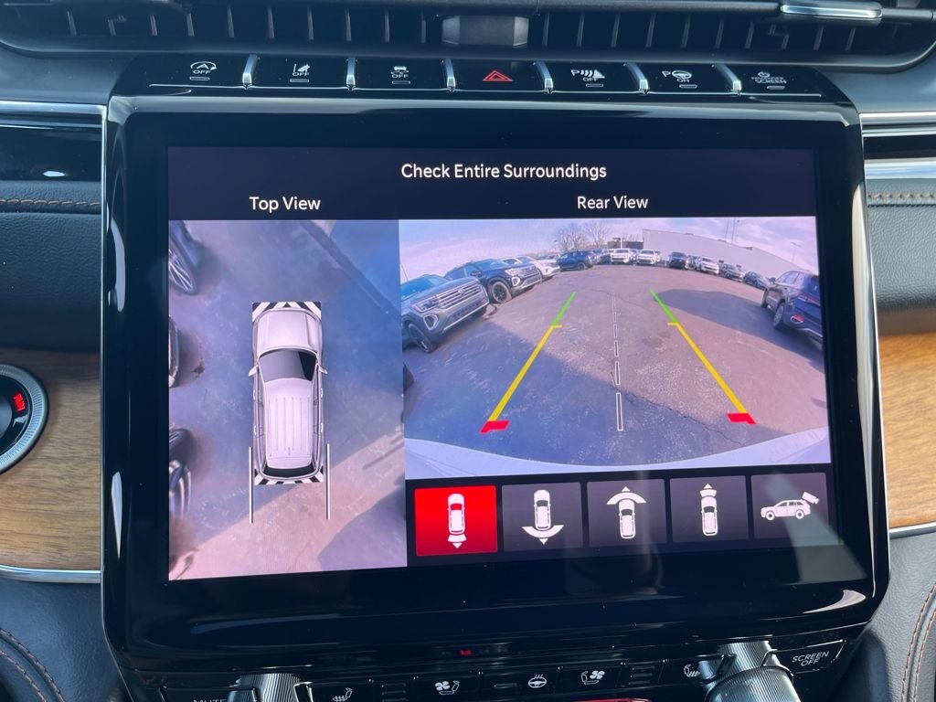 2025 Jeep Grand Cherokee Summit