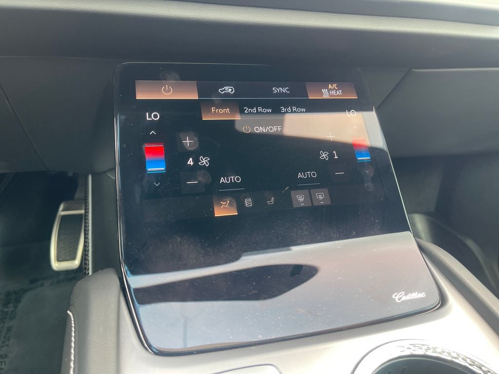 2026 Cadillac VISTIQ Sport