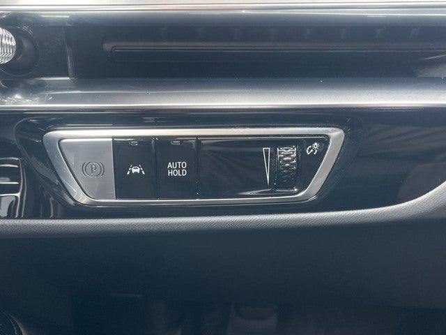 2025 Cadillac LYRIQ Sport