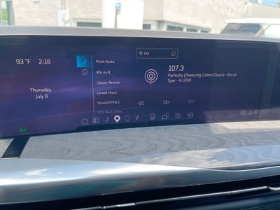 2025 Cadillac ESCALADE IQ Luxury 2