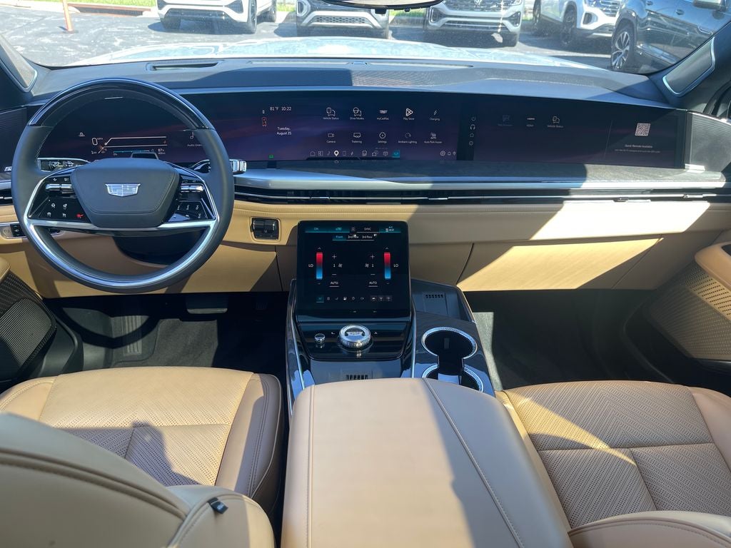 2025 Cadillac ESCALADE IQ Luxury 2