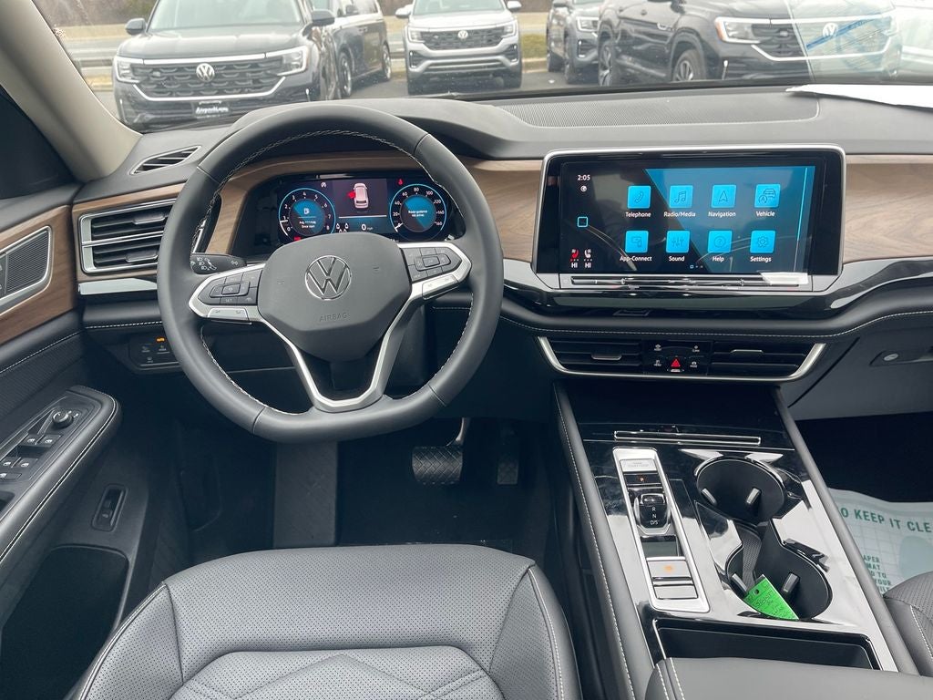 2026 Volkswagen Atlas 2.0T SE w/ Technology