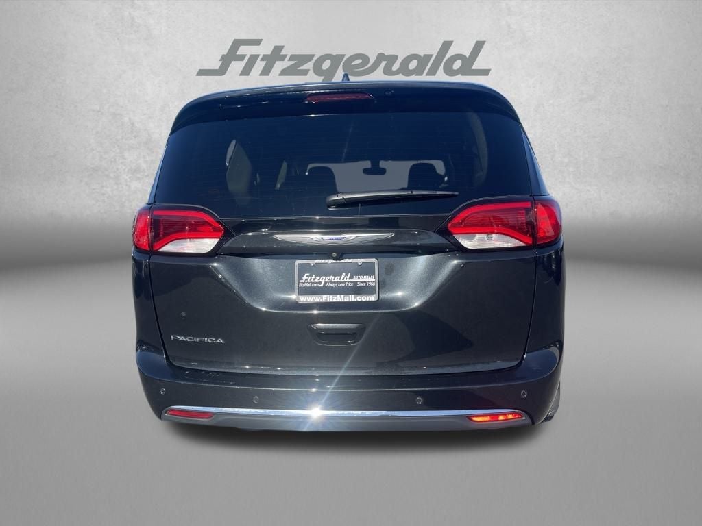 2018 Chrysler Pacifica Touring Plus